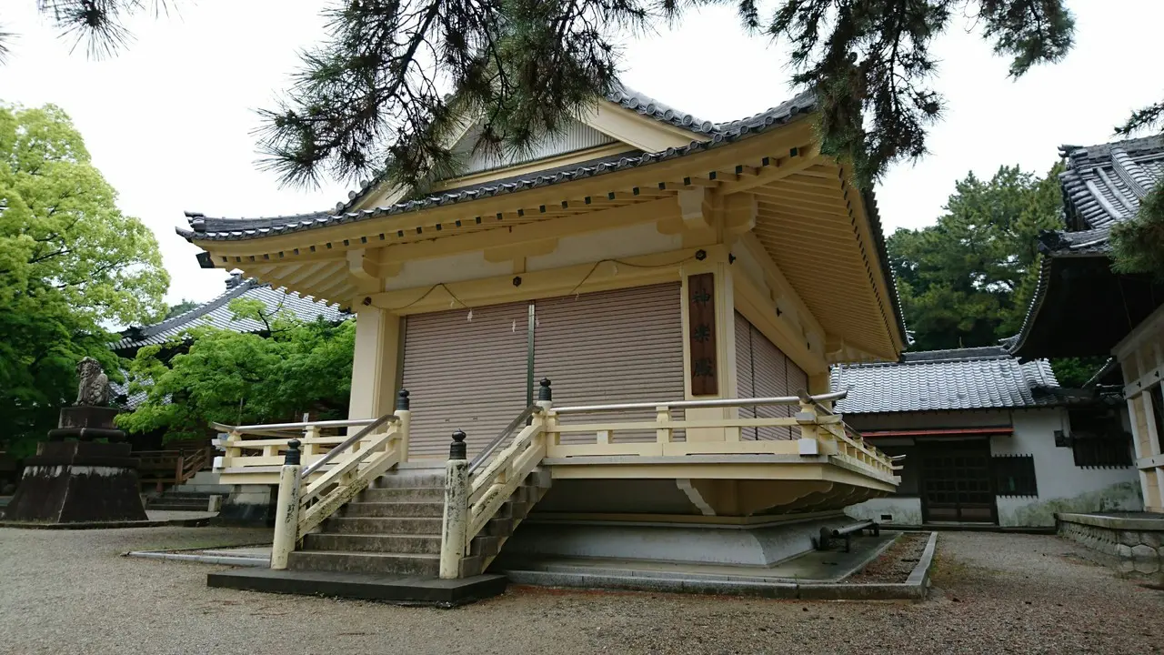 神楽殿